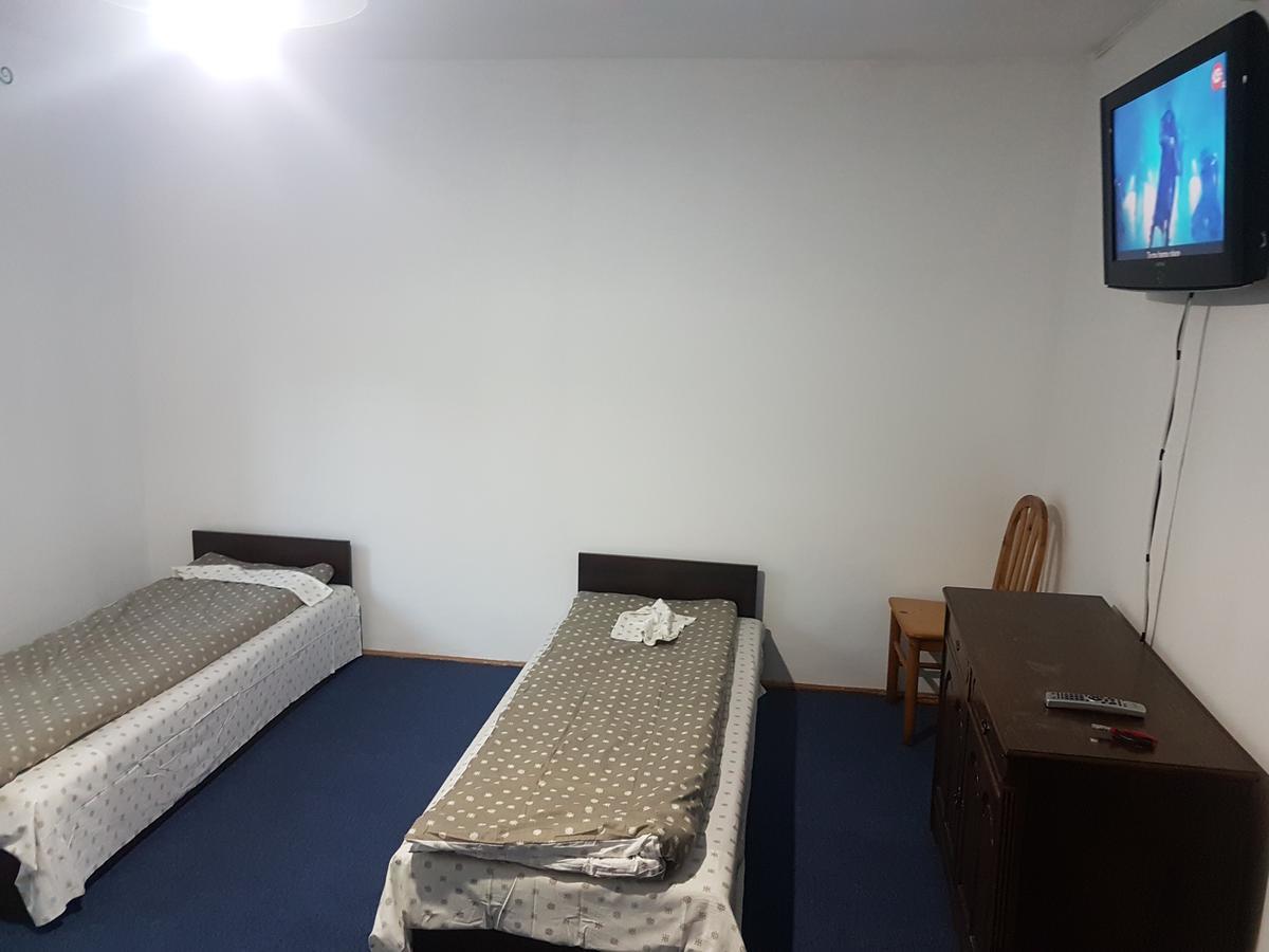 Enjoy Hostel Клуж-Напока Екстер'єр фото